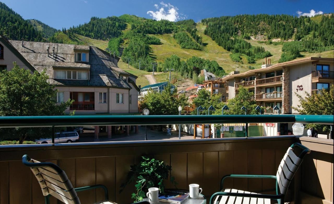 Aspen Square Condominium Hotel Экстерьер фото