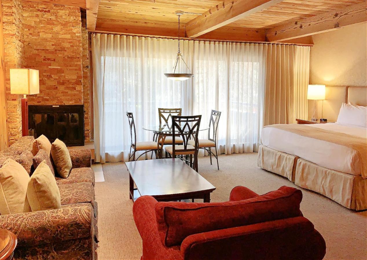 Aspen Square Condominium Hotel Экстерьер фото