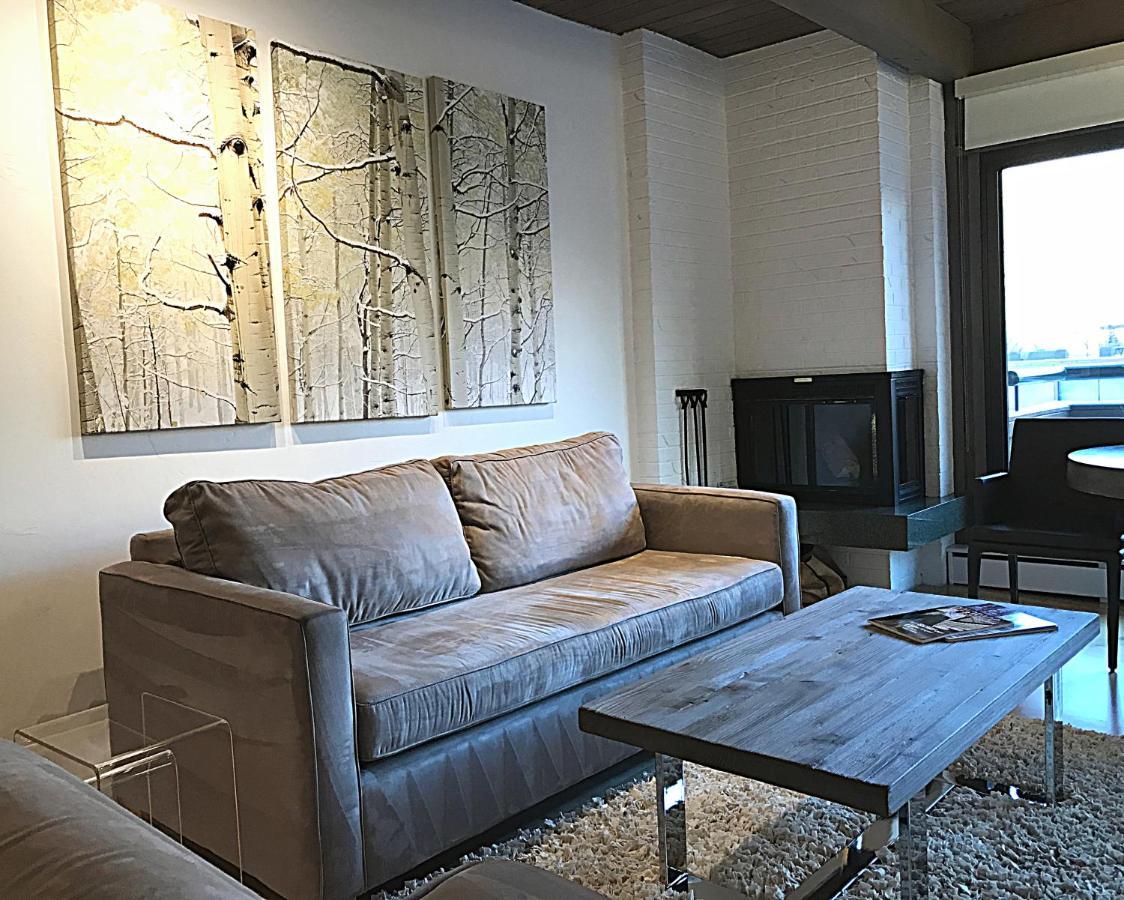 Aspen Square Condominium Hotel Экстерьер фото